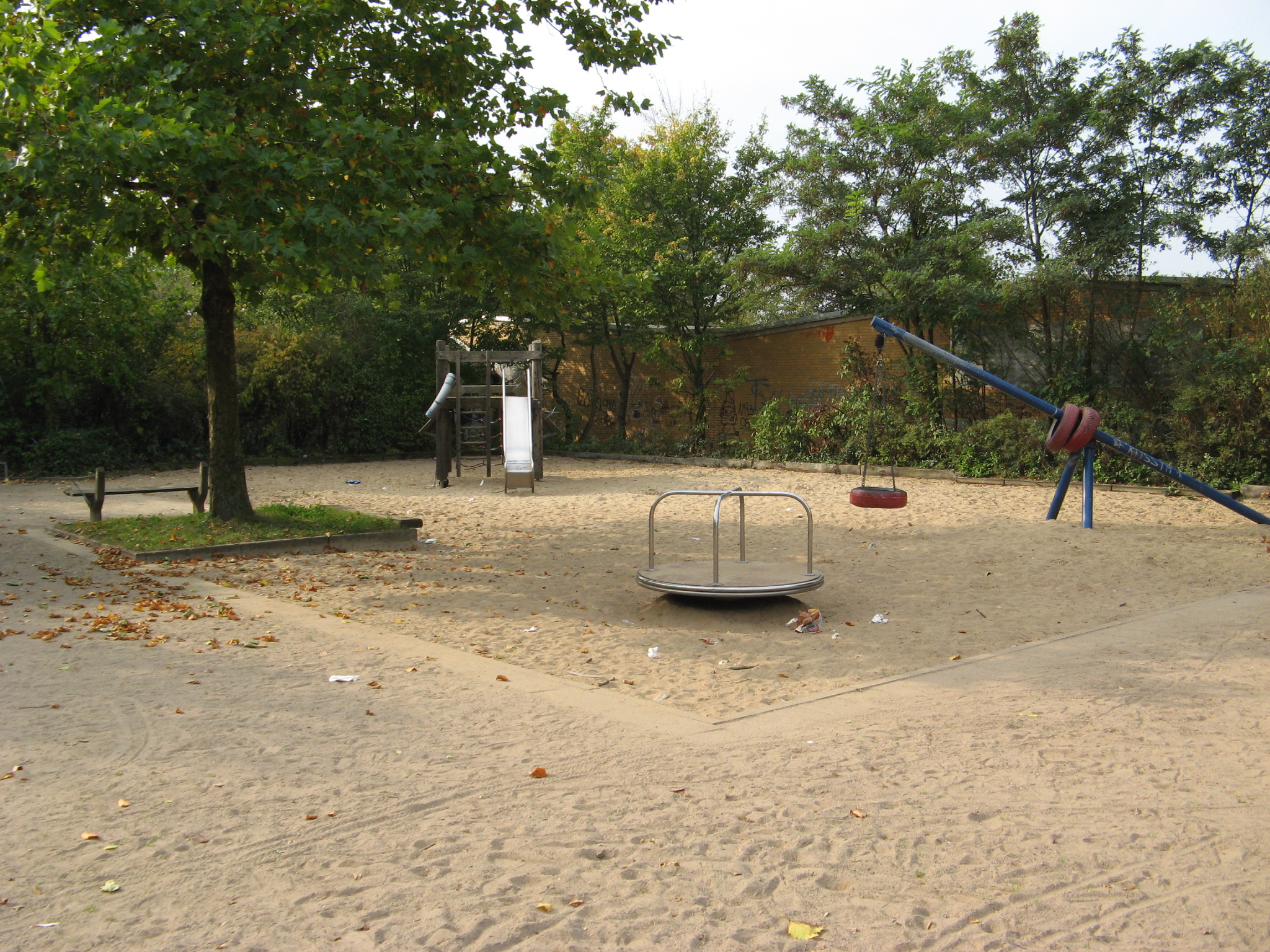 Spielplatz Bolzplatz vor Sanierung